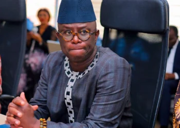 Guibaï Gatama s&rsquo;attaque au calendrier parlementaire et plaide pour une refonte de l&rsquo;Assemblée nationale au Cameroun